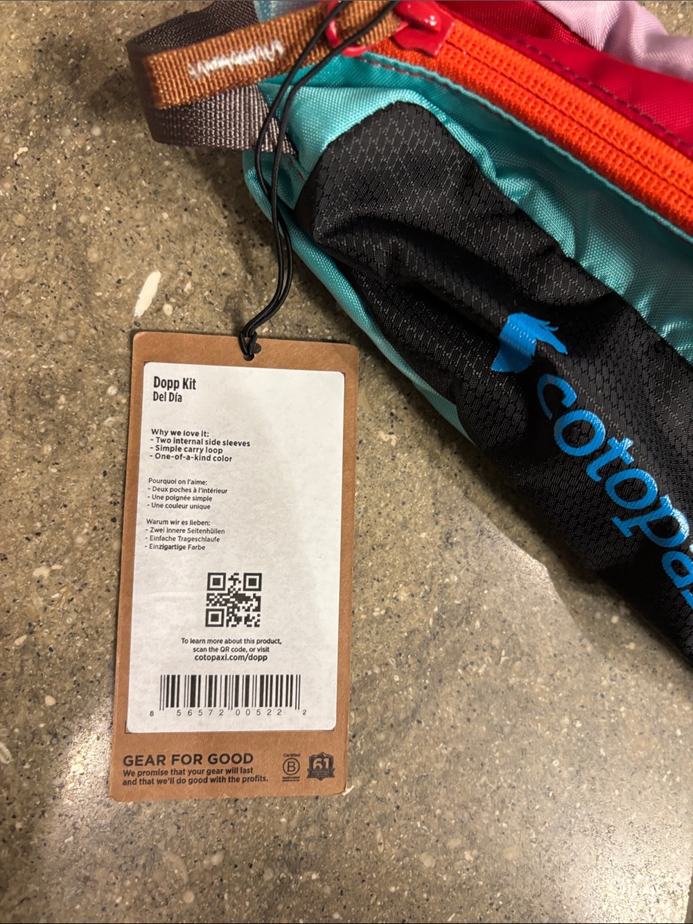 Cotopaxi Dopp Kit, Del Dia, NWT - Picture 4 of 12